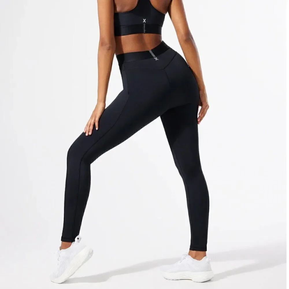 Savage X Fenty Black High-Waist Pocket Legging in Size Medium